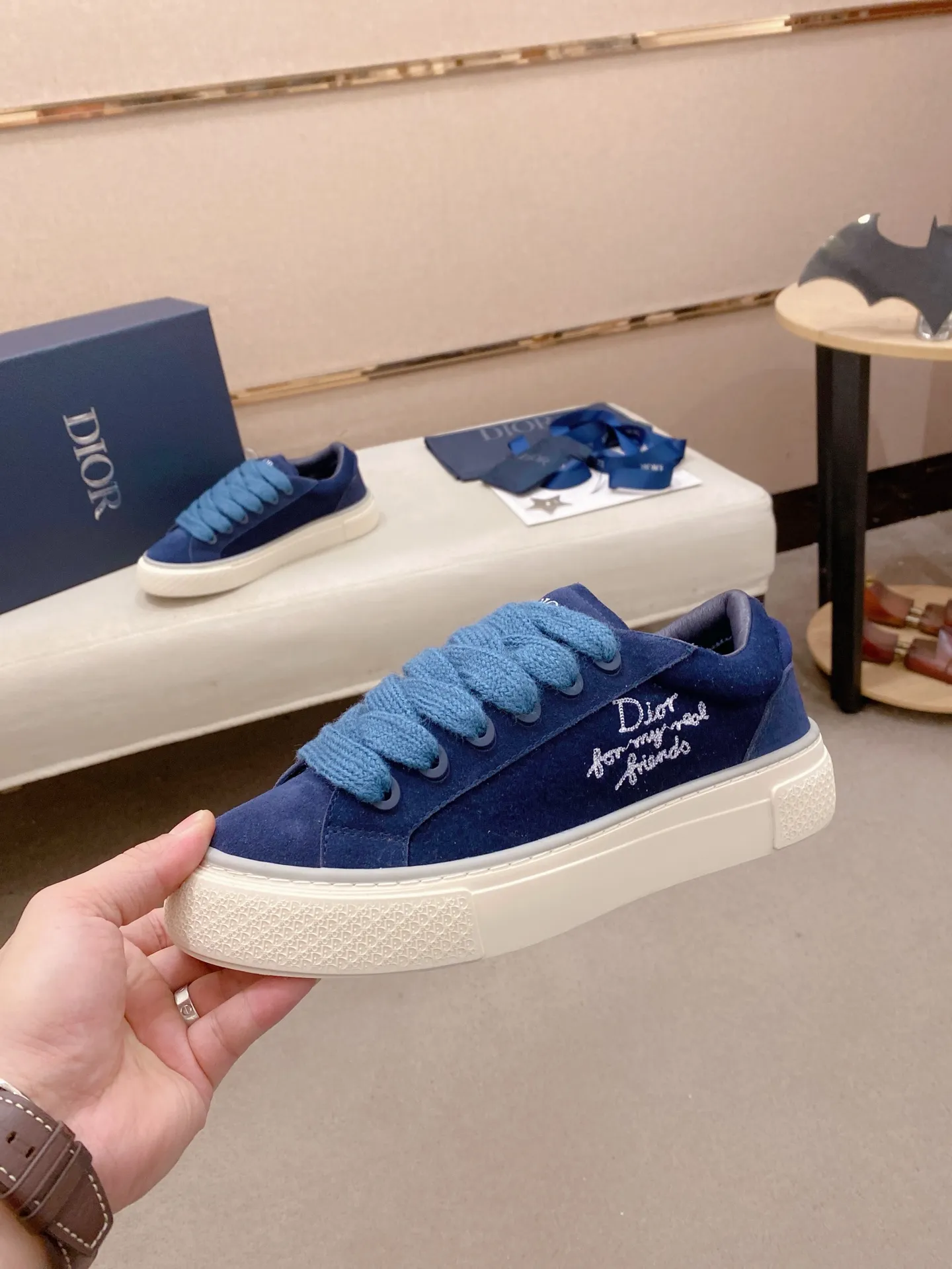 Factory price: 300 Men's shoes 💰[Dior·Dior] Top 🔍Couple style 💏🔍New casual sports style couple shoes, new four-season design, perfect workmanship, lace-up lazy style to create cabinet quality, upper: imported first-layer cowhide, sheepskin lining is soft and comfortable, ultra-light TPU wear-resistant outsole, simple, versatile fashion men's shoes, excellent color code number 35--44
